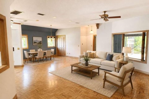 Casa en venta en Palm Harbor, Florida, 4 dormitorios, 387.12 m2 № 2110279 - foto 23