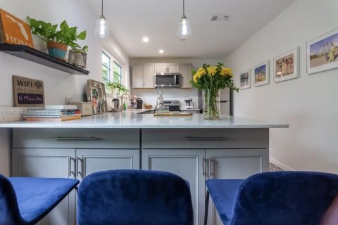 Купить виллу или дом в Майами, Флорида 2 спальни, 116.96м2, № 1941777 - фото 16