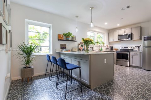 Купить виллу или дом в Майами, Флорида 2 спальни, 116.96м2, № 1941777 - фото 13