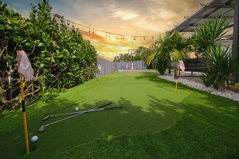 House in Miami, Florida 4 bedrooms, 158.21 sq.m. № 1978817 - photo 5