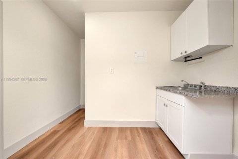 Casa en venta en West Park, Florida, 3 dormitorios, 129.97 m2 № 2062820 - foto 20