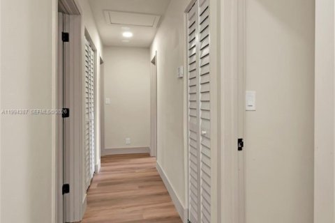 Casa en venta en West Park, Florida, 3 dormitorios, 129.97 m2 № 2062820 - foto 16