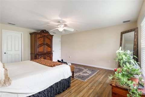 House in Bronson, Florida 3 bedrooms, 187.29 sq.m. № 1842996 - photo 30
