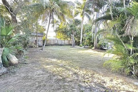 House in Fort Lauderdale, Florida 4 bedrooms, 160.63 sq.m. № 2047238 - photo 30