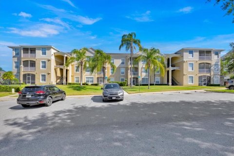 Condo in Kissimmee, Florida, 2 bedrooms  № 1628591 - photo 21