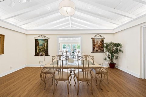 Villa ou maison à louer à Fort Lauderdale, Floride: 5 chambres, 397.99 m2 № 2267855 - photo 4
