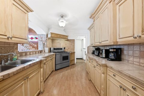 Villa ou maison à louer à Fort Lauderdale, Floride: 5 chambres, 397.99 m2 № 2267855 - photo 6