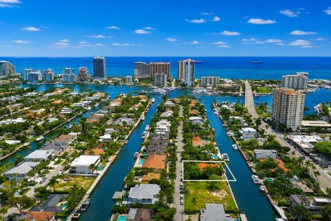 Villa ou maison à louer à Fort Lauderdale, Floride: 5 chambres, 397.99 m2 № 2267855 - photo 2
