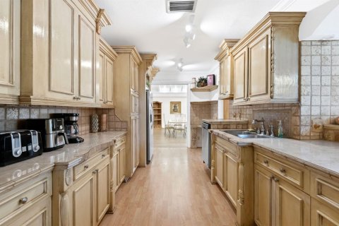 Villa ou maison à louer à Fort Lauderdale, Floride: 5 chambres, 397.99 m2 № 2267855 - photo 14