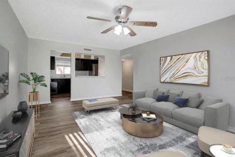 Condo in New Port Richey, Florida, 2 bedrooms № 2222039 - photo 18