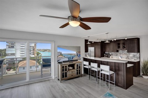 Купить кондоминиум в Хиллсборо-Бич, Флорида 2 спальни, 125.42м2, № 1972923 - фото 16