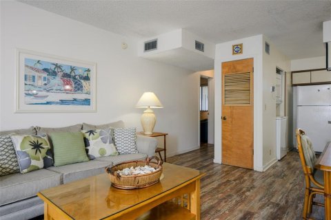 Condo in Saint Augustine, Florida, 2 bedrooms  № 2115398 - photo 4