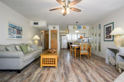 Condo in Saint Augustine, Florida, 2 bedrooms  № 2115398 - photo 5