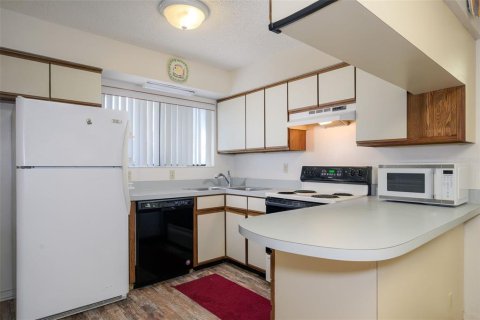 Condo in Saint Augustine, Florida, 2 bedrooms  № 2115398 - photo 9