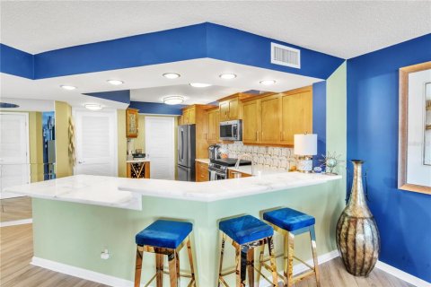 Condominio en venta en Saint Petersburg, Florida, 2 dormitorios, 116.59 m2 № 1518639 - foto 11