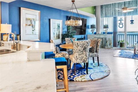 Condominio en venta en Saint Petersburg, Florida, 2 dormitorios, 116.59 m2 № 1518639 - foto 14