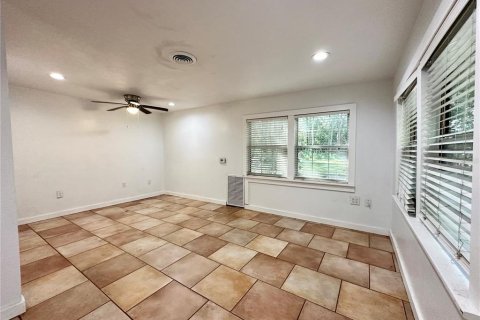 Casa en alquiler en Orange Lake, Florida, 2 dormitorios, 175.03 m2 № 1906681 - foto 16
