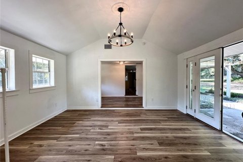 Casa en alquiler en Orange Lake, Florida, 2 dormitorios, 175.03 m2 № 1906681 - foto 6