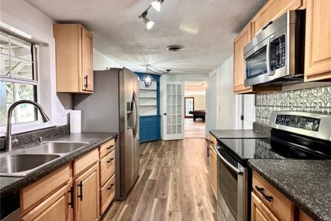 Casa en alquiler en Orange Lake, Florida, 2 dormitorios, 175.03 m2 № 1906681 - foto 10