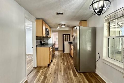 House in Orange Lake, Florida 2 bedrooms, 175.03 sq.m. № 1906681 - photo 9