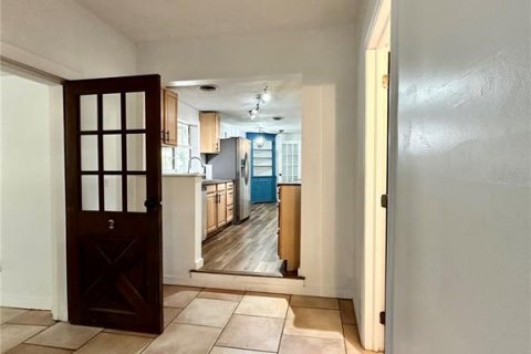 House in Orange Lake, Florida 2 bedrooms, 175.03 sq.m. № 1906681 - photo 11