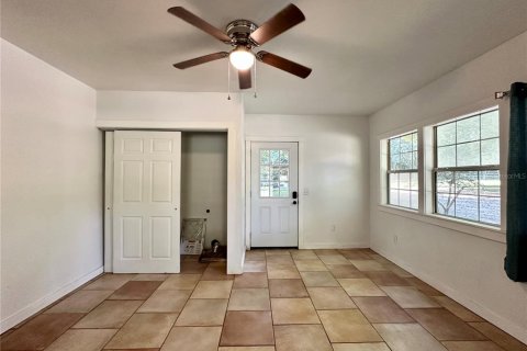 House in Orange Lake, Florida 2 bedrooms, 175.03 sq.m. № 1906681 - photo 14