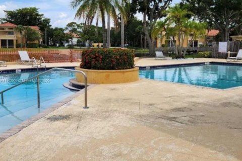 Copropriété à vendre à West Palm Beach, Floride: 2 chambres, 84.17 m2 № 1953990 - photo 3