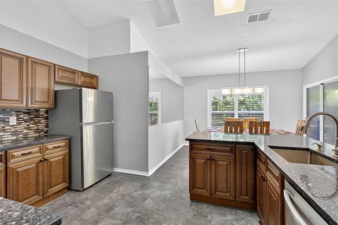 House in Bradenton, Florida 3 bedrooms, 166.02 sq.m. № 1879451 - photo 8