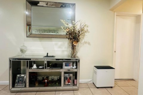 Casa en venta en West Palm Beach, Florida, 3 dormitorios, 120.4 m2 № 2295682 - foto 23