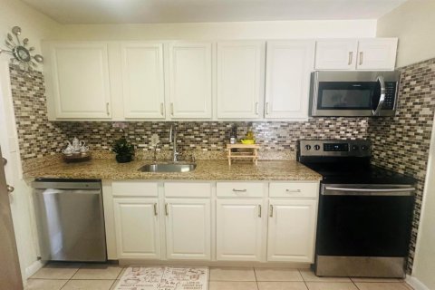 Casa en venta en West Palm Beach, Florida, 3 dormitorios, 120.4 m2 № 2295682 - foto 5