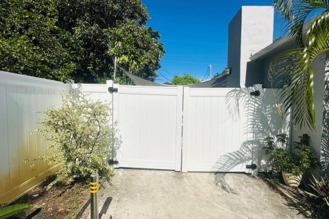 Casa en venta en West Palm Beach, Florida, 3 dormitorios, 120.4 m2 № 2295682 - foto 11