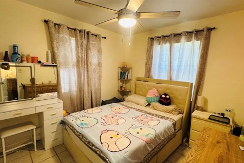 Casa en venta en West Palm Beach, Florida, 3 dormitorios, 120.4 m2 № 2295682 - foto 2