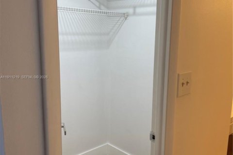 Copropriété à louer à Plantation, Floride: 1 chambre, 87.33 m2 № 1969047 - photo 16