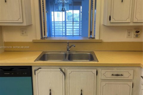 Copropriété à louer à Plantation, Floride: 1 chambre, 87.33 m2 № 1969047 - photo 21