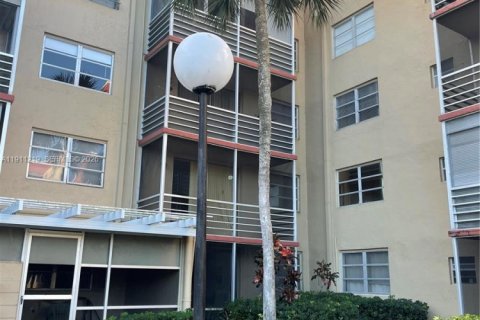 Copropriété à louer à Plantation, Floride: 1 chambre, 87.33 m2 № 1969047 - photo 30