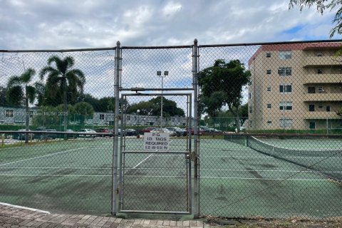 Copropriété à louer à Plantation, Floride: 1 chambre, 87.33 m2 № 1969047 - photo 4