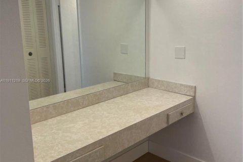 Copropriété à louer à Plantation, Floride: 1 chambre, 87.33 m2 № 1969047 - photo 18