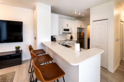 Condo in Kissimmee, Florida, 2 bedrooms  № 2092780 - photo 8