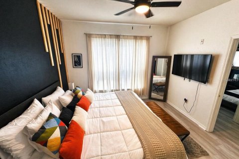 Condo in Kissimmee, Florida, 2 bedrooms  № 2092780 - photo 9