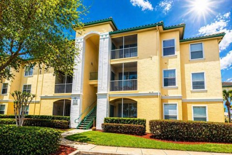 Condo in Kissimmee, Florida, 2 bedrooms  № 2092780