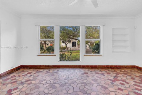 Villa ou maison à vendre à Miami Beach, Floride: 4 chambres, 223.52 m2 № 2010847 - photo 9