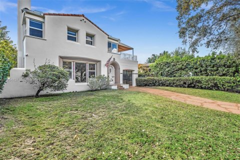 Villa ou maison à vendre à Miami Beach, Floride: 4 chambres, 223.52 m2 № 2010847 - photo 3