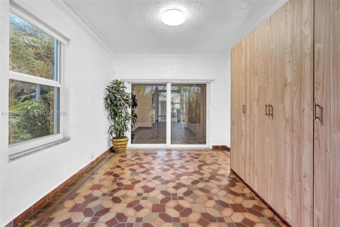 Villa ou maison à vendre à Miami Beach, Floride: 4 chambres, 223.52 m2 № 2010847 - photo 14