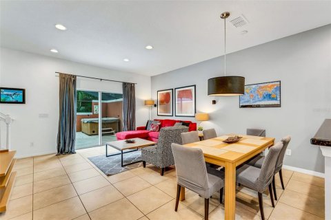 Townhouse in Kissimmee, Florida 2 bedrooms, 107.86 sq.m. № 1734349 - photo 10