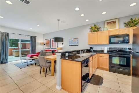 Townhouse in Kissimmee, Florida 2 bedrooms, 107.86 sq.m. № 1734349 - photo 5