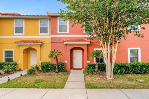 Townhouse in Kissimmee, Florida 2 bedrooms, 107.86 sq.m. № 1734349 - photo 1