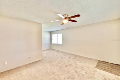 Appartement à louer à Clearwater, Floride: 1 chambre, 55.09 m2 № 2398448 - photo 3