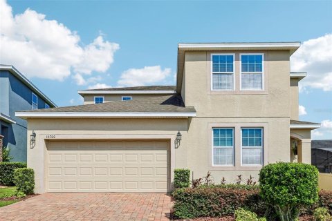 House in Clermont, Florida 3 bedrooms, 252.69 sq.m. № 2314886