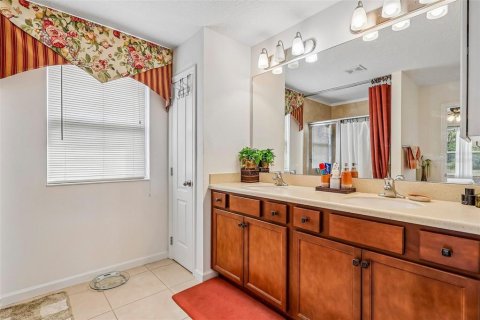 Villa ou maison à vendre à Clermont, Floride: 3 chambres, 252.69 m2 № 2314886 - photo 11