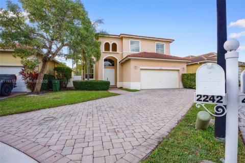 Купить виллу или дом в Хомстед, Флорида 5 спален, 231.7м2, № 1992008 - фото 21